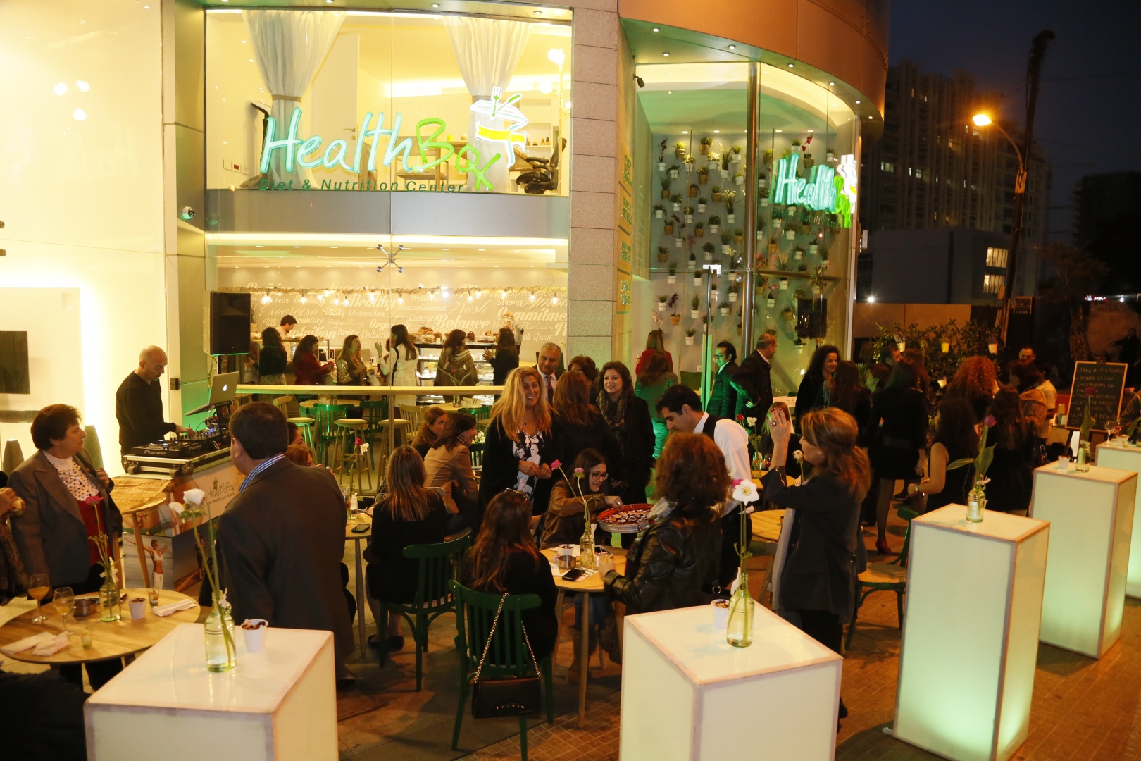 HEALTHBOX .DIET CENTER.OPENING EVENT.
